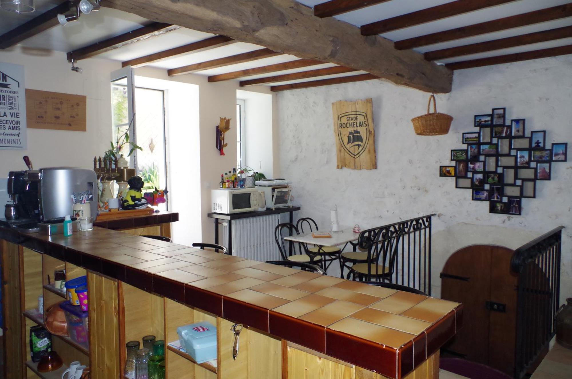 Maison D'Hotes Le Cadran Solaire Courcelles  Екстериор снимка