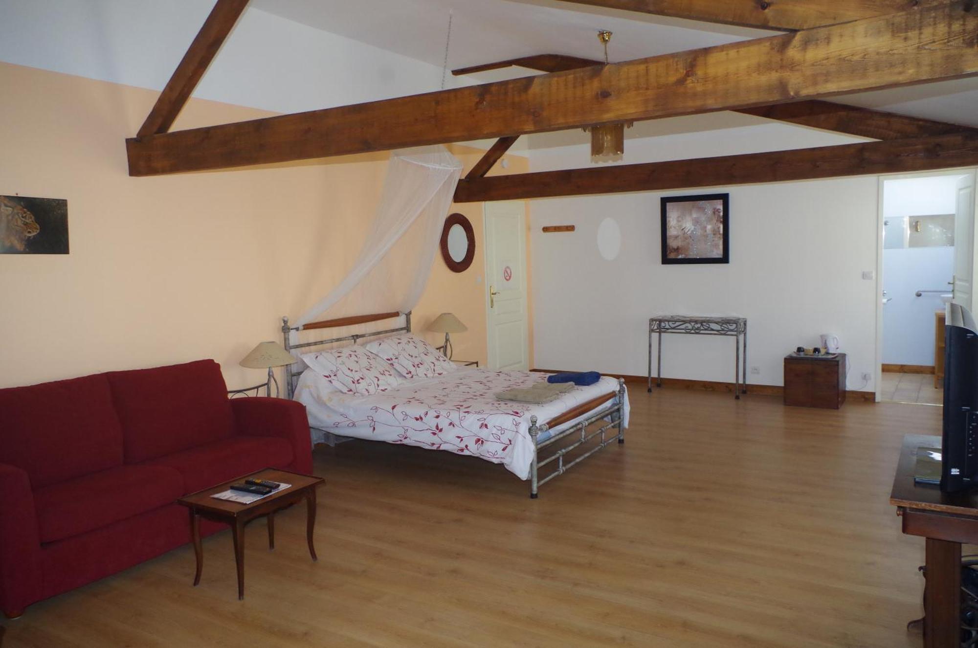 Maison D'Hotes Le Cadran Solaire Courcelles  Стая снимка