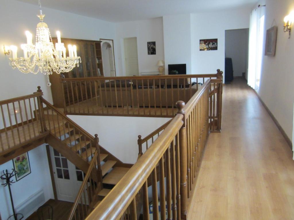 Maison D'Hotes Le Cadran Solaire Courcelles  Екстериор снимка